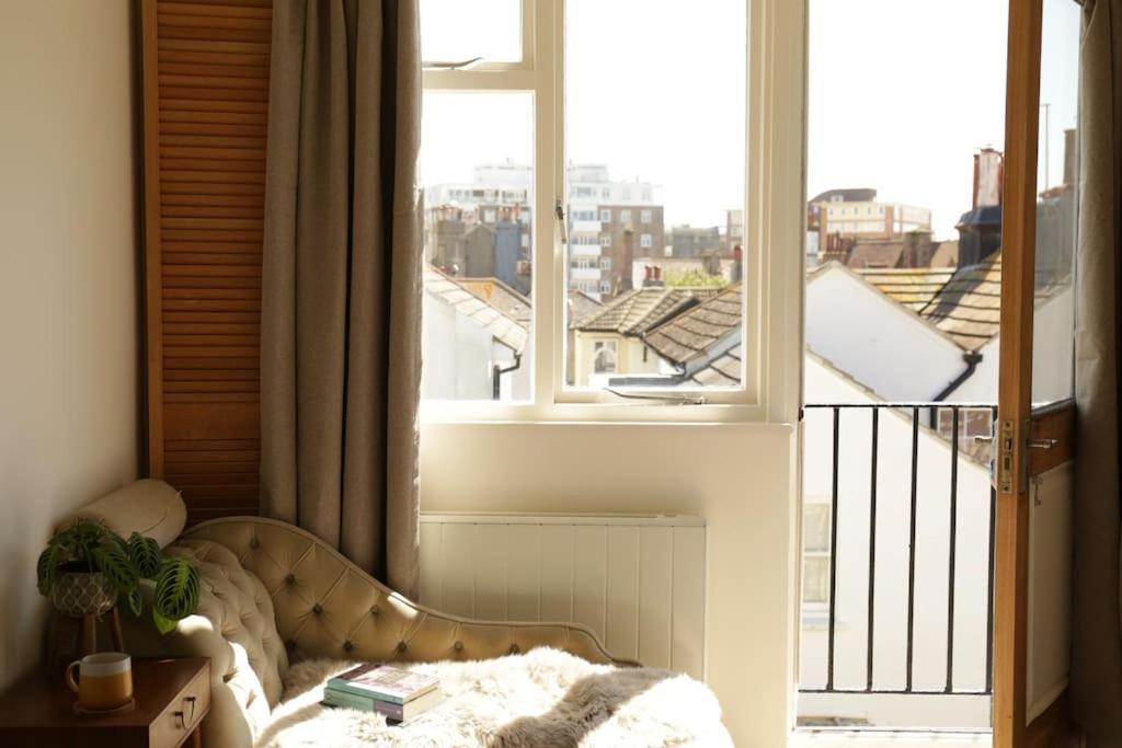 Sunny Seaside Sanctuary - Two Bedroom Apartment Hove Exterior foto