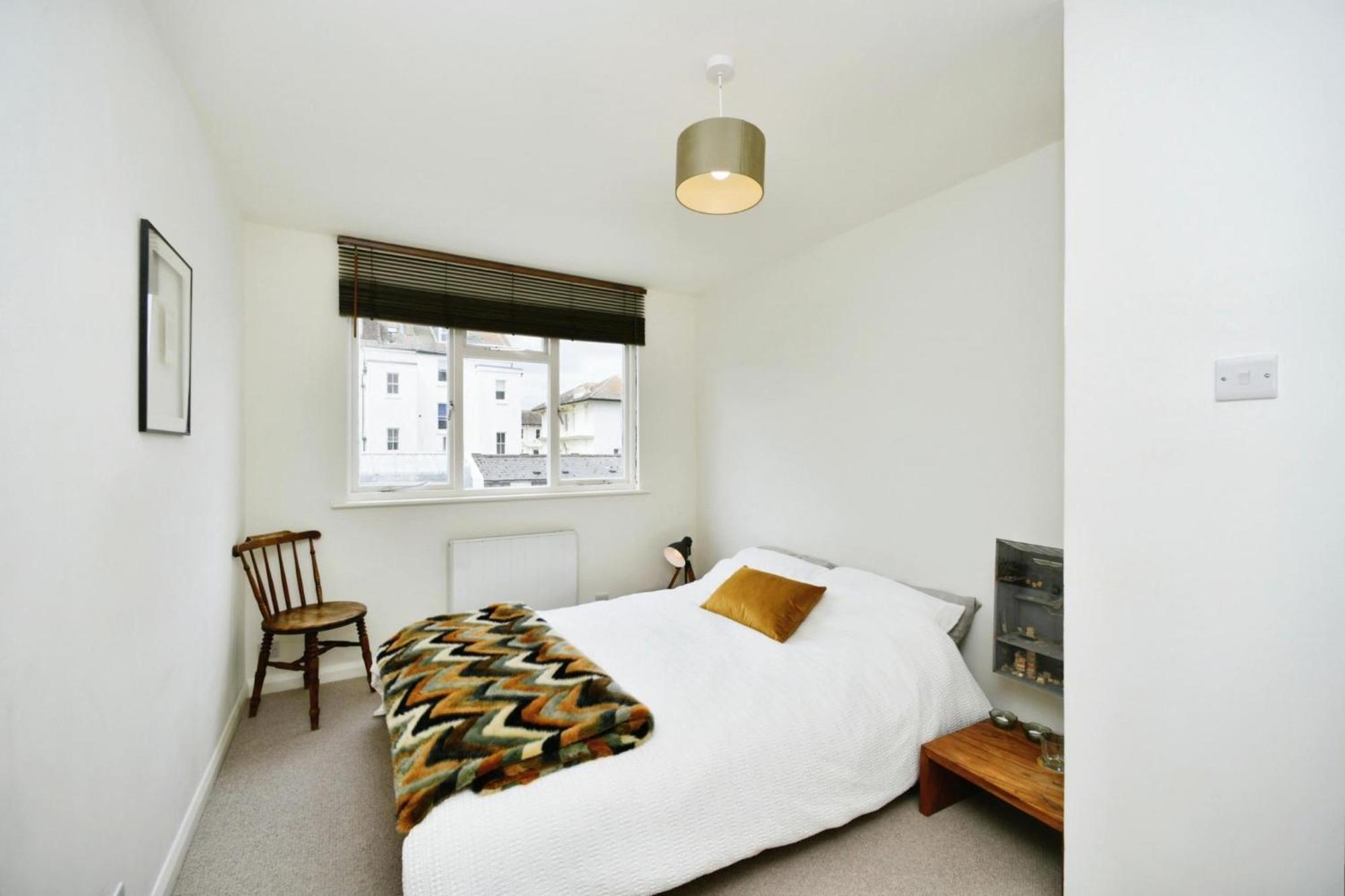 Sunny Seaside Sanctuary - Two Bedroom Apartment Hove Exterior foto